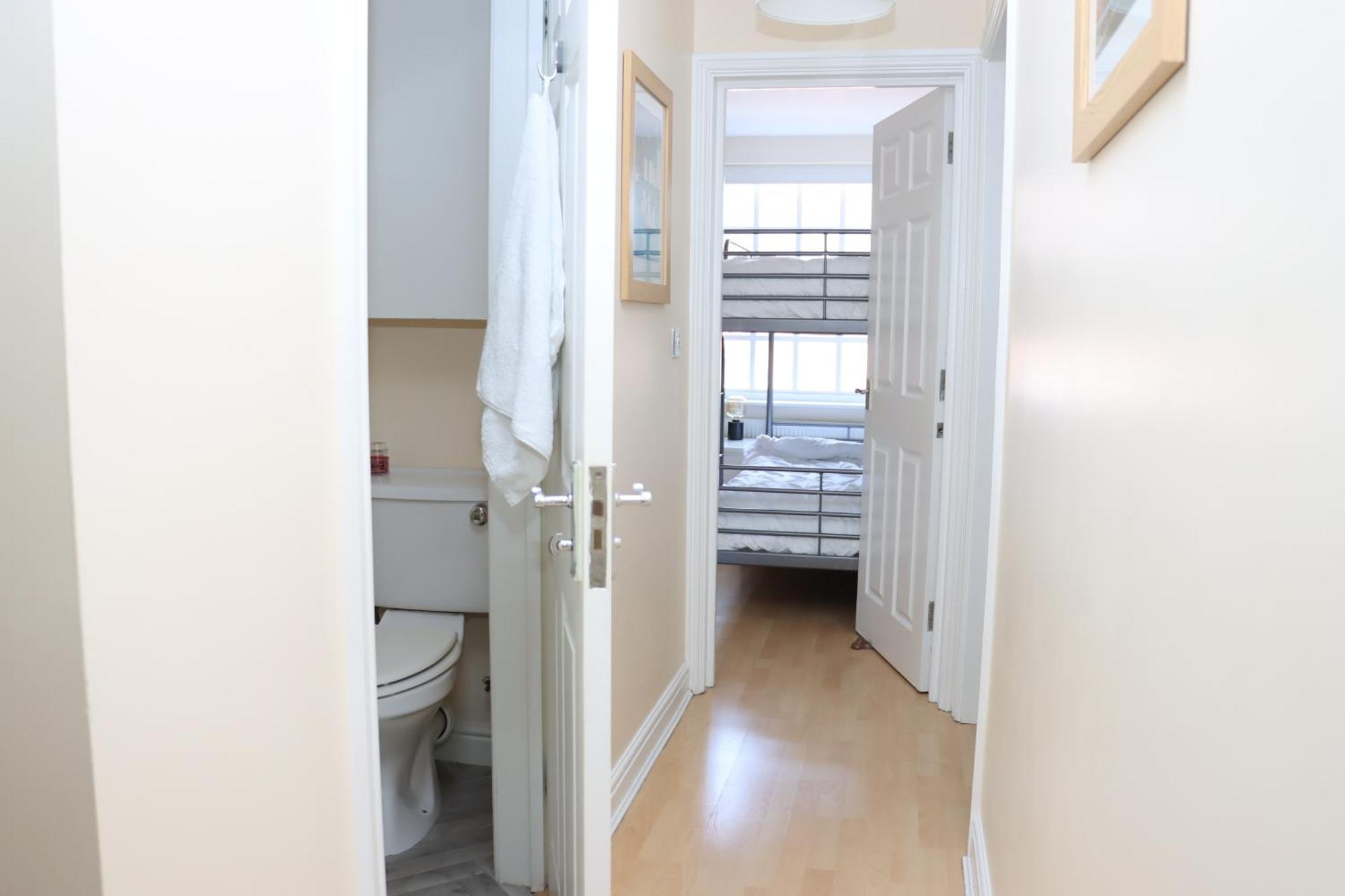 Scandinavian City Centre Apartment Worcester Dış mekan fotoğraf